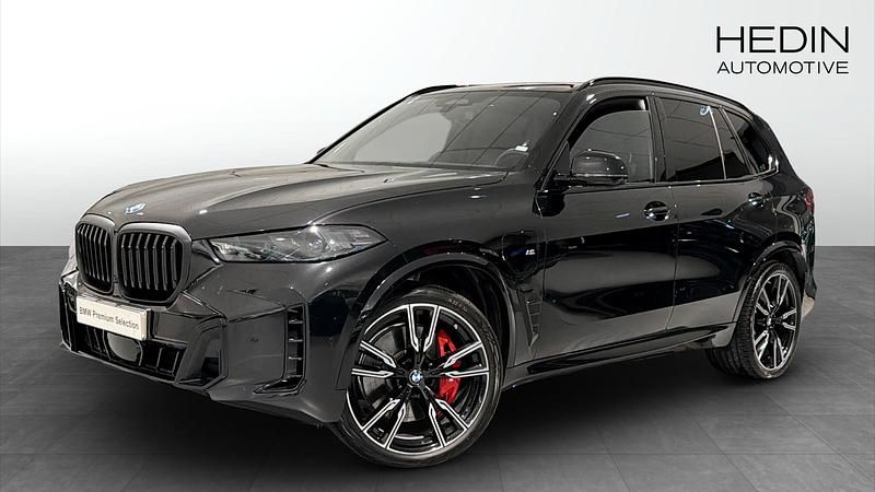 Begagnad 2025 BMW X5 M Sport SUV | 1 028 700 kr (Bra pris) - Bild 1/4