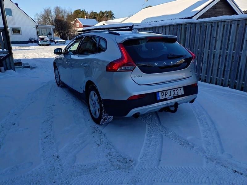 Begagnad Volvo V40 CC 180 HK (132 kW) 2015 Kombi