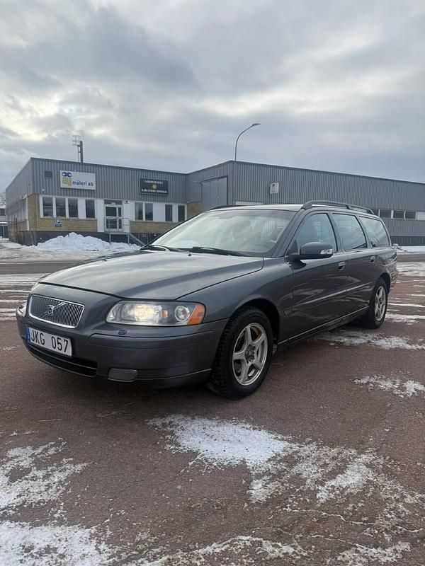 Begagnad Volvo V70 163 HK (119 kW) 2008 Kombi