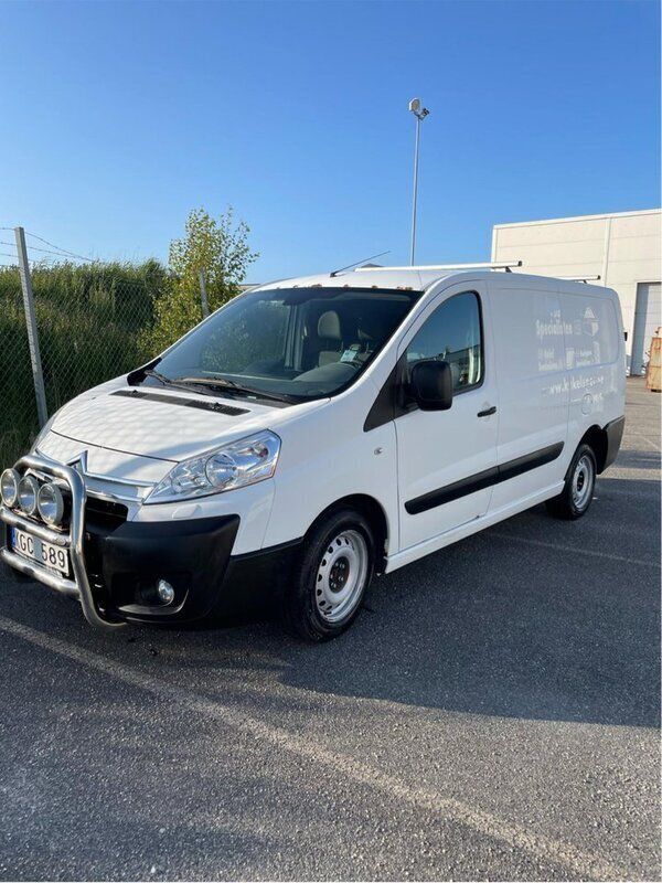Vit Begagnad 2012 Citroën Jumpy Minibuss | 40 000 kr (Bra pris) - Bild 1/4