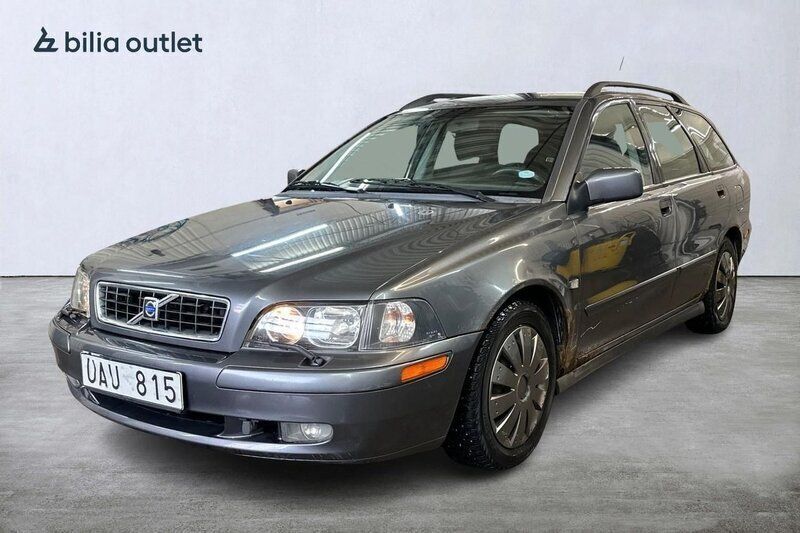 Grå Begagnad 2003 Volvo V40 Kombi | 6 900 kr (Superpris) - Bild 1/4