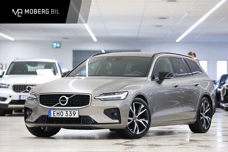 Grå Begagnad 2018 Volvo V60 R-Design Kombi | 284 900 kr (Marknadspris) - Bild 1/3