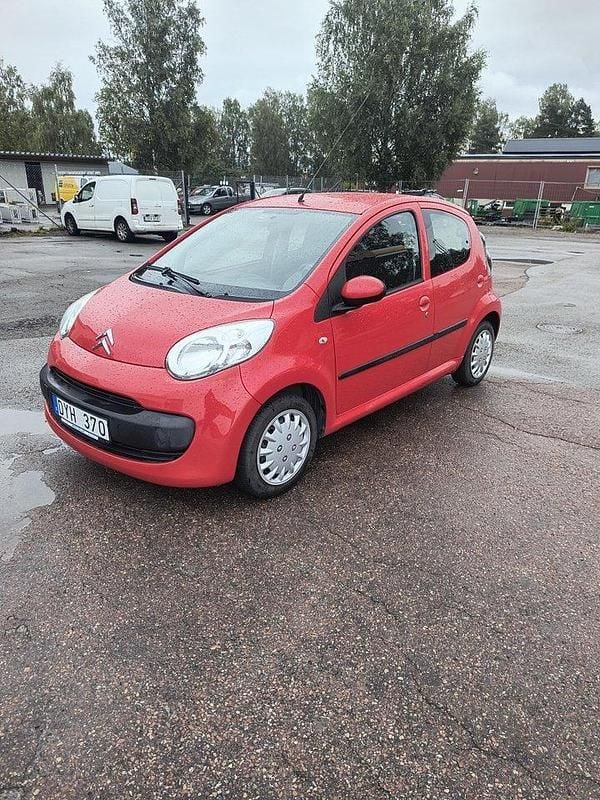 Röd Begagnad 2008 Citroën C1 Halvkombi | 18 000 kr (Bra pris) - Bild 1/4