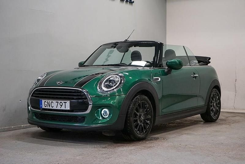 Begagnad Mini Cooper 2021 Grön Halvkombi