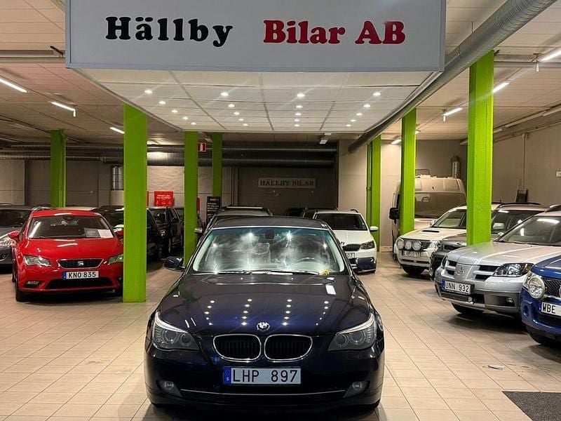 Begagnad BMW 520 170 HK (125 kW) 2008 Blå Sedan