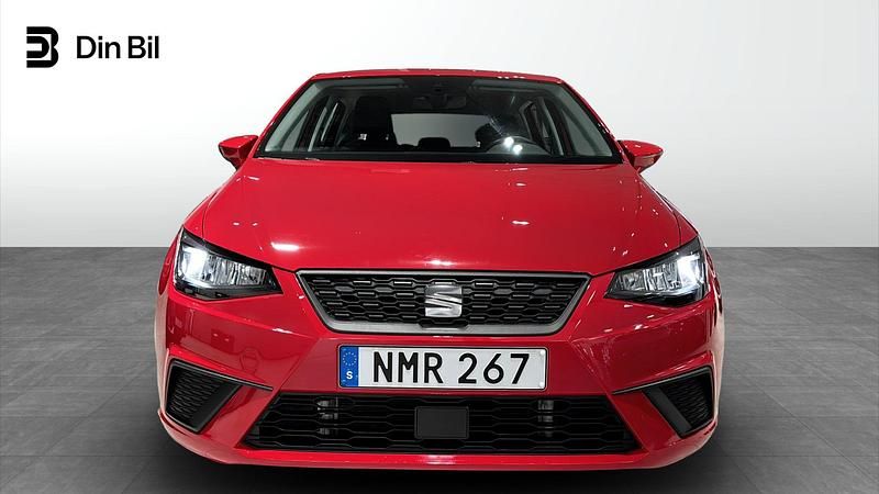 Begagnad Seat Ibiza Style 111 HK (81 kW) 2024 Röd (pure red) Halvkombi