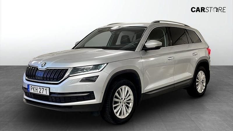Silver Begagnad 2017 Skoda Kodiaq SUV | 249 900 kr (Bra pris) - Bild 1/4