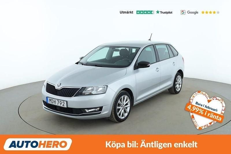Silver Begagnad 2018 Skoda Rapid Halvkombi | 118 000 kr (Marknadspris) - Bild 1/4