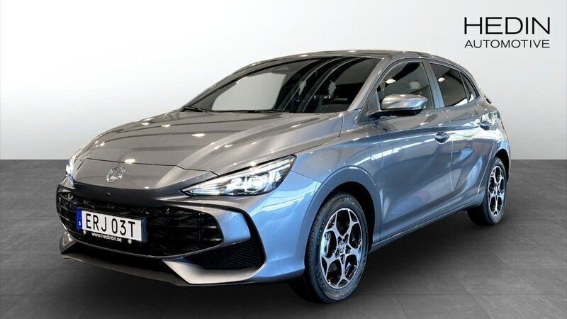 Grå (grey) Ny 2024 MG MG3 Luxury Halvkombi | 269 990 kr (Marknadspris) - Bild 1/4