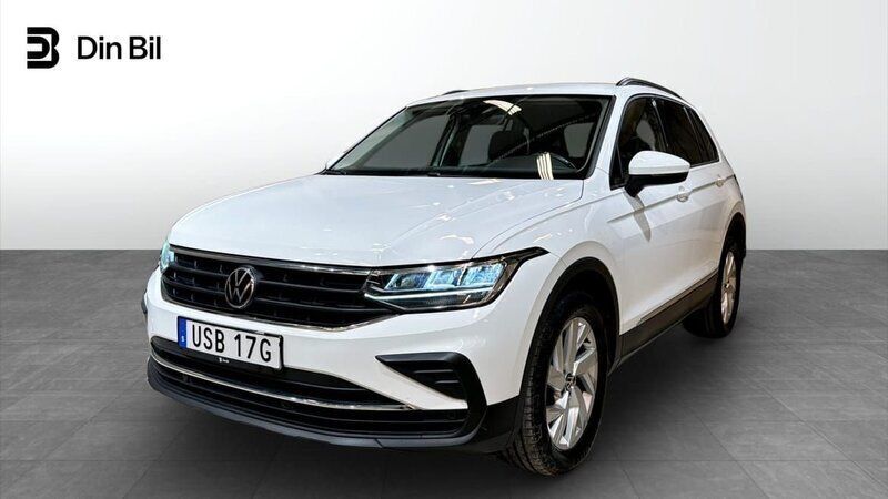 Vit Begagnad 2022 VW Tiguan SUV | 299 500 kr (Superpris) - Bild 1/4