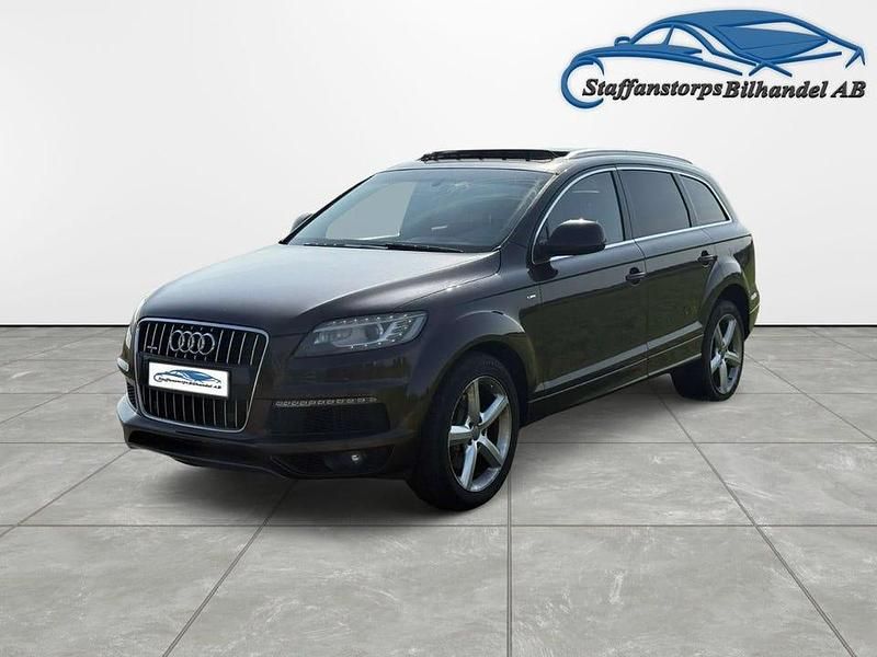 Mörkbrun Begagnad 2013 Audi Q7 S-Line SUV | 105 000 kr (Bra pris) - Bild 1/4