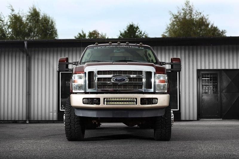 Begagnad Ford F350 King Ranch 500 HK (367 kW) 2008 Flerfärgad Pickup