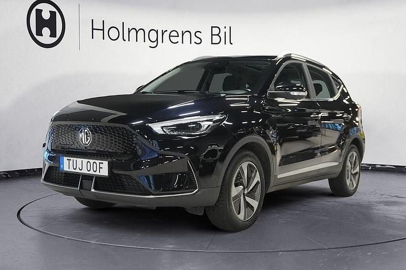 Svart Begagnad 2022 MG ZS Luxury SUV | 229 900 kr (Marknadspris) - Bild 1/4