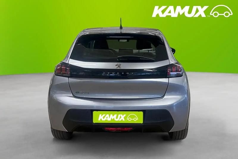 Begagnad Peugeot e-208 Active 100 kW (136 HK) 2022 Silver/grå Halvkombi