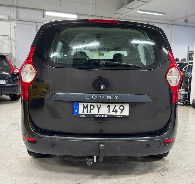 Begagnad Dacia Lodgy 116 HK (85 kW) 2015 Svart Minibuss