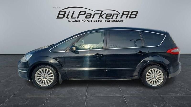 Begagnad Ford S-MAX Business Edition 140 HK (102 kW) 2010 Svart Minibuss