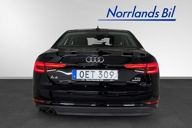 Begagnad Audi A4 Proline 190 HK (139 kW) 2017 Brilliantsvart Sedan