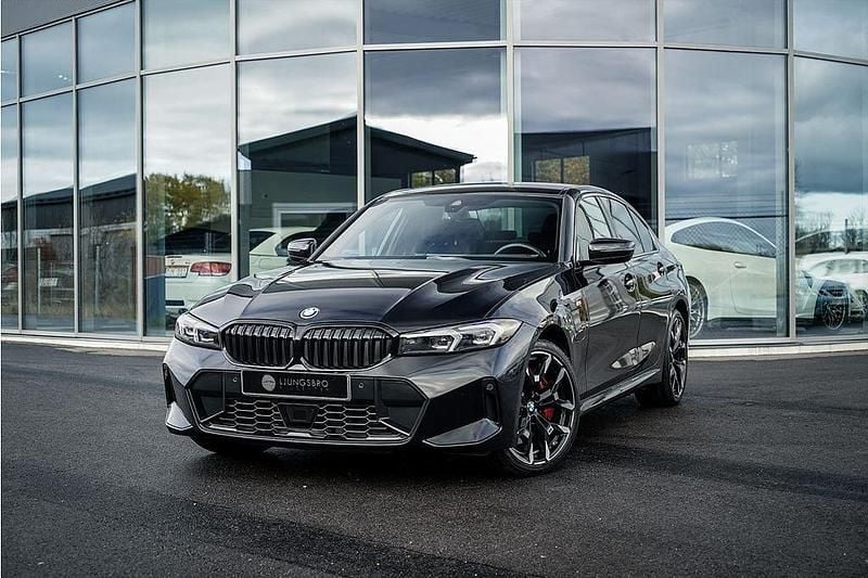 Begagnad BMW 330e M Sport 292 HK (214 kW) 2024 Svart Sedan
