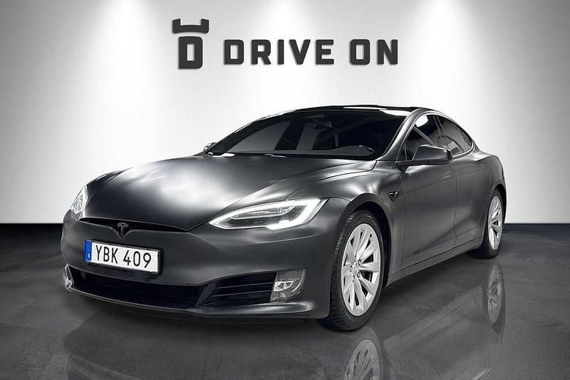 Svart Begagnad 2018 Tesla Model S Halvkombi | 259 900 kr (Bra pris) - Bild 1/4