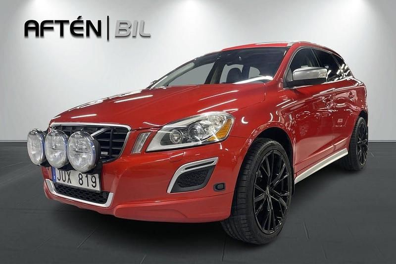 Röd Begagnad 2012 Volvo XC60 R-Design SUV | 119 800 kr (Superpris) - Bild 1/3