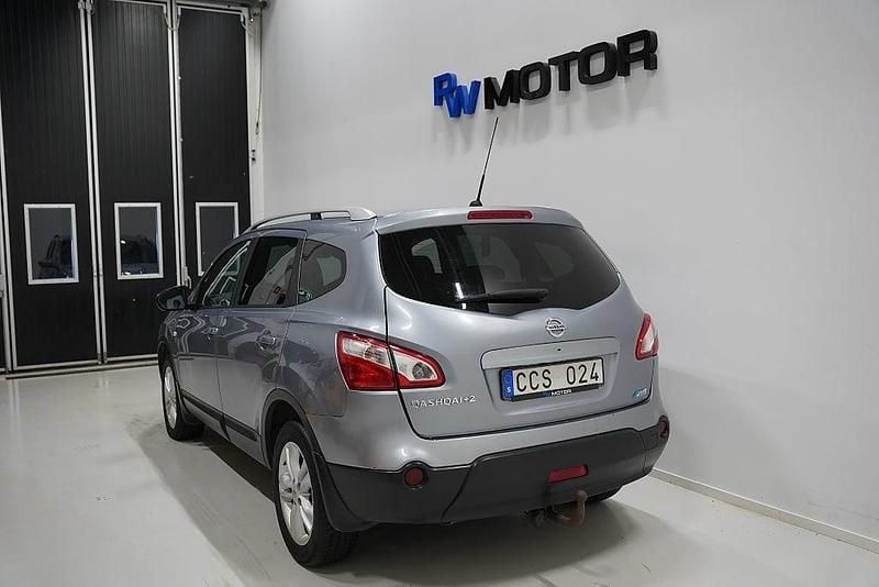 Begagnad Nissan Qashqai +2 131 HK (96 kW) 2012 Grå SUV