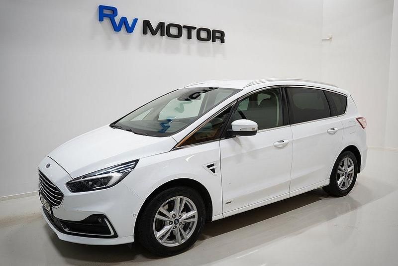 Vit Begagnad 2019 Ford S-MAX Titanium Minibuss | 194 900 kr (Marknadspris) - Bild 1/4