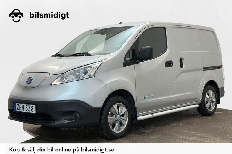 Silver Begagnad 2018 Nissan e-NV200 Van | 109 800 kr (Bra pris) - Bild 1/3