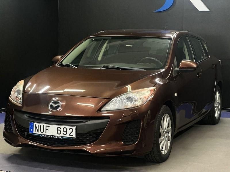 Begagnad Mazda 3 Inclusive 116 HK (85 kW) 2011 Brun Halvkombi