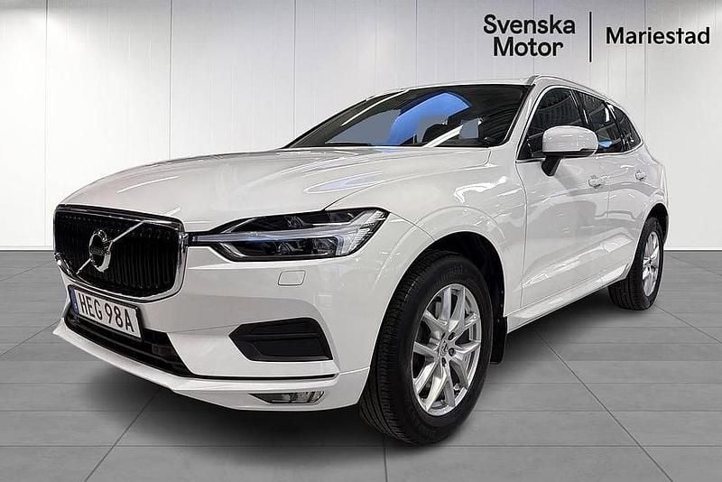 Vit Begagnad 2020 Volvo XC60 Momentum SUV | 324 200 kr (Bra pris) - Bild 1/4