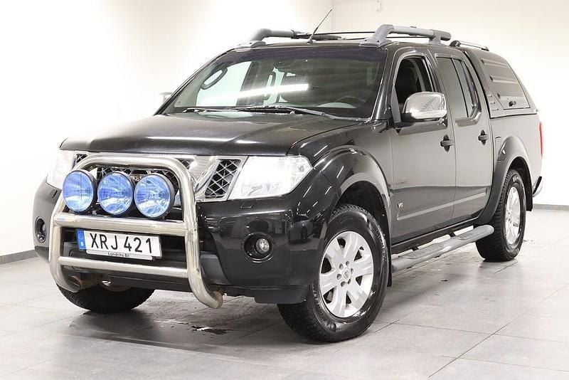 Svart Begagnad 2015 Nissan Navara Pickup | 159 000 kr (Dyr) - Bild 1/4