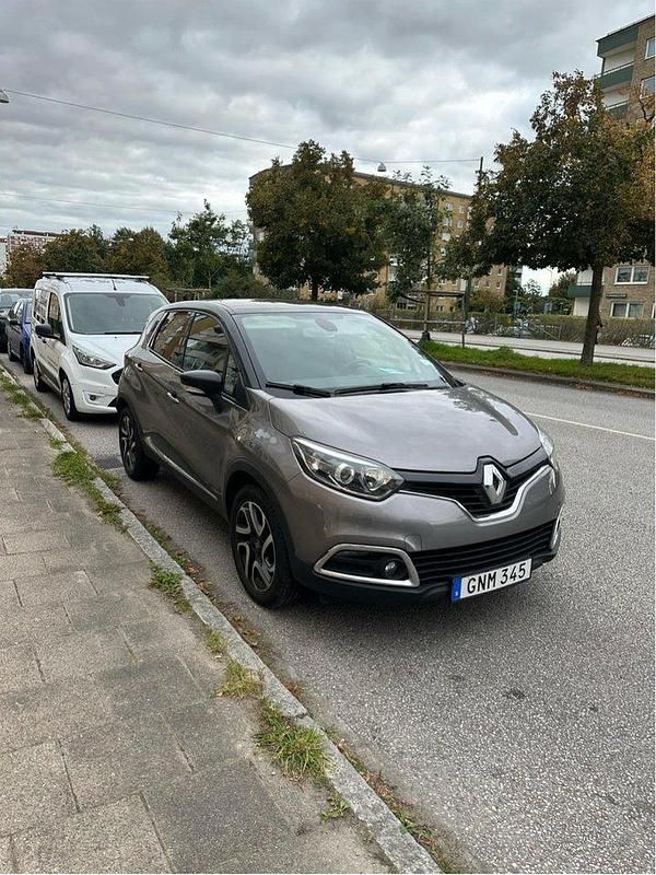 Begagnad 2017 Renault Captur SUV | 99 000 kr (Marknadspris) - Bild 1/3