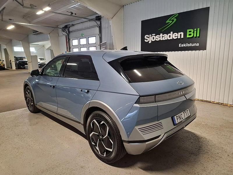 Begagnad Hyundai Ioniq 5 Advanced 167 kW (228 HK) 2023 Blå SUV