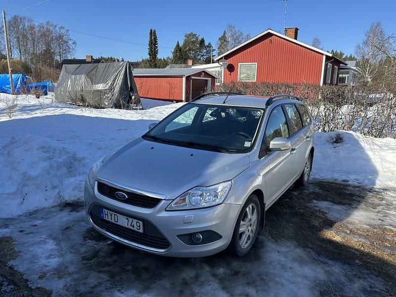 Begagnad Ford Focus 125 HK (91 kW) 2009 Kombi