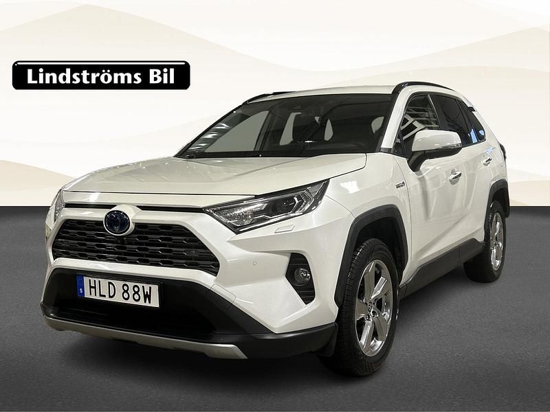 Vit Begagnad 2019 Toyota RAV4 Hybrid SUV | 339 900 kr (Lite dyr) - Bild 1/3