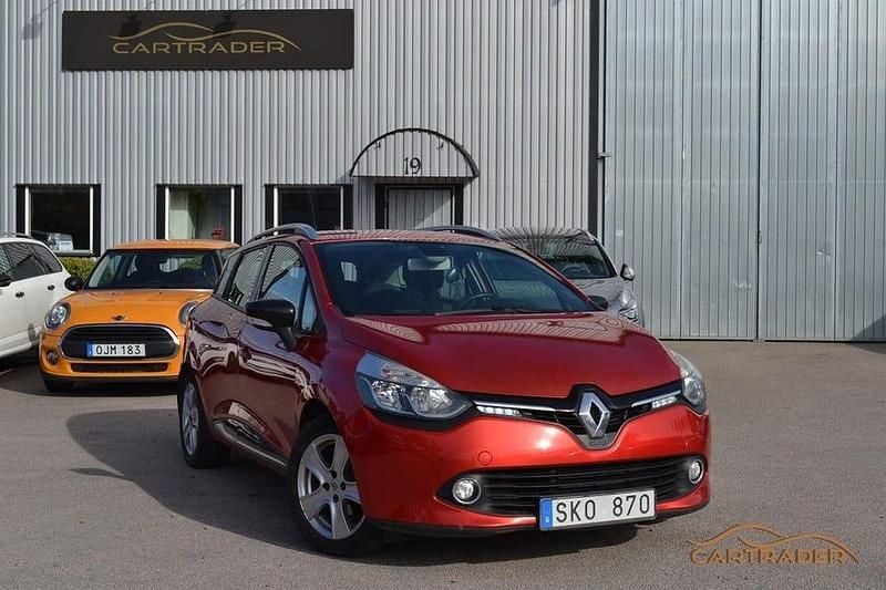 Röd Begagnad 2014 Renault Clio IV Kombi | 59 900 kr (Marknadspris) - Bild 1/4