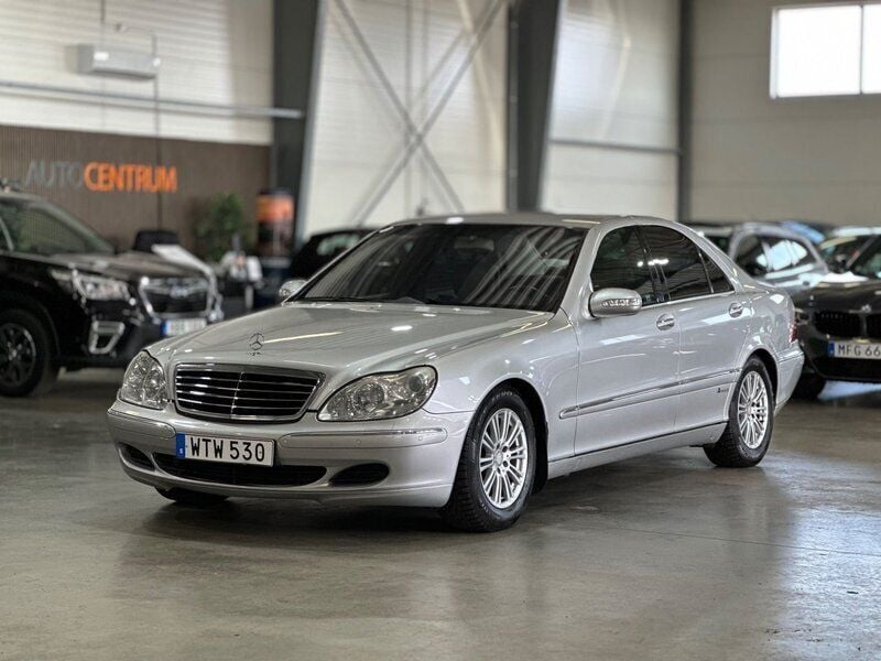 Silver Begagnad 2005 Mercedes S350 Sedan | 49 900 kr (Bra pris) - Bild 1/4