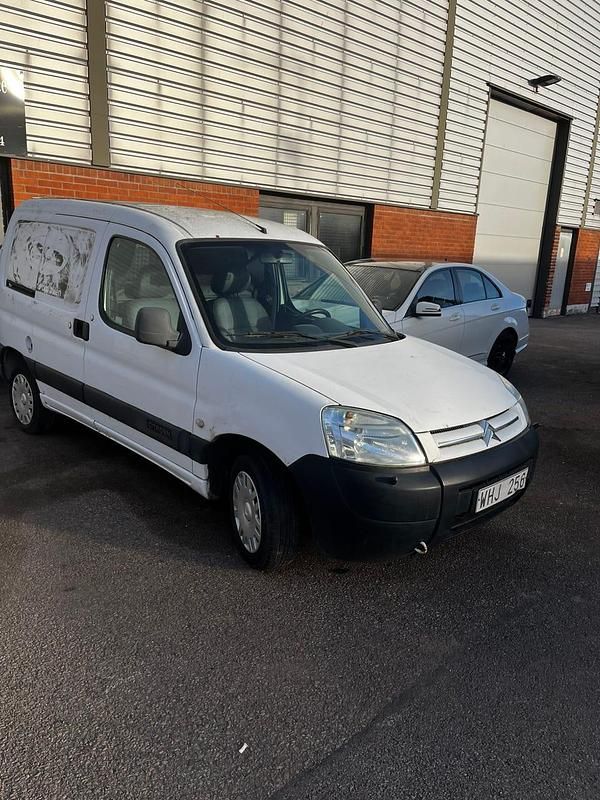 Begagnad 2004 Citroën Berlingo Van | 8 000 kr - Bild 1/2