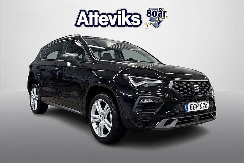 Svart Begagnad 2022 Seat Ateca FR SUV | 274 900 kr - Bild 1/4