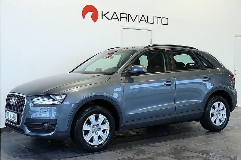 Grå Begagnad 2012 Audi Q3 SUV | 134 900 kr (Marknadspris) - Bild 1/4
