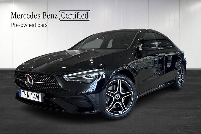 Svart (black) Begagnad 2024 Mercedes CLA250e Sedan | 439 900 kr (Lite dyr) - Bild 1/4
