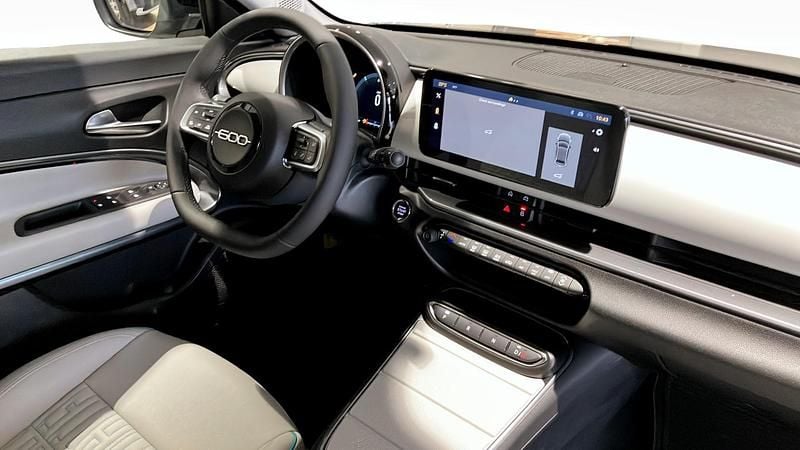 Ny Fiat 600 2025 Grå