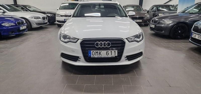 Begagnad Audi A6 Proline 177 HK (130 kW) 2014 Vit Kombi