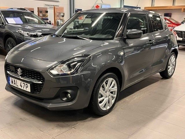 Grå Begagnad 2023 Suzuki Swift Halvkombi | 199 900 kr (Lite dyr) - Bild 1/4