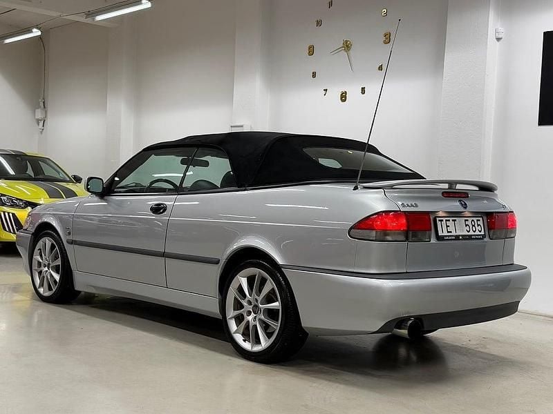 Begagnad Saab 9-3 Cabriolet Aero 205 HK (150 kW) 2002 Ljusgrå Cab