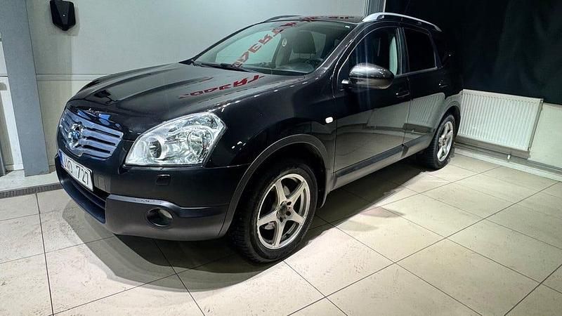 Begagnad Nissan Qashqai +2 141 HK (103 kW) 2008 Svart SUV