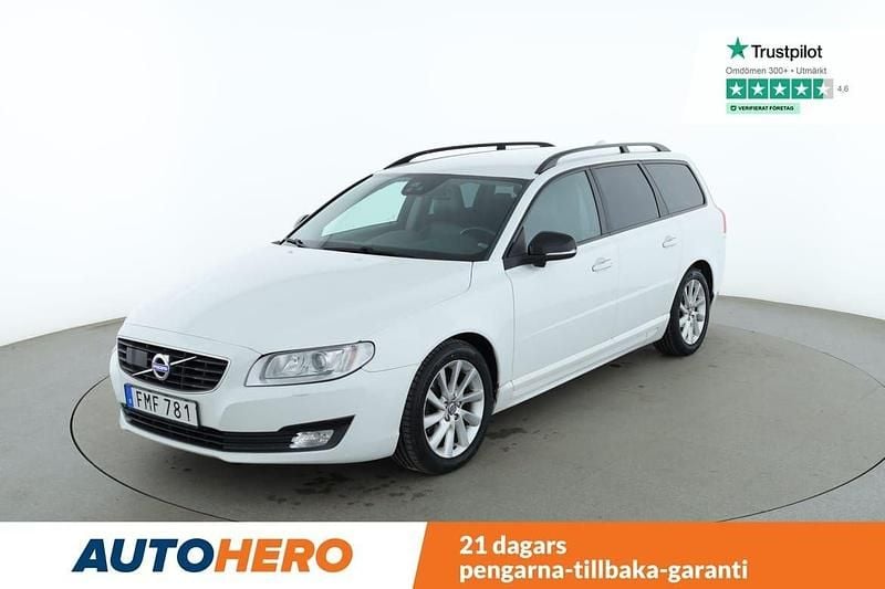 Vit Begagnad 2014 Volvo V70 Momentum Kombi | 151 000 kr (Marknadspris) - Bild 1/4