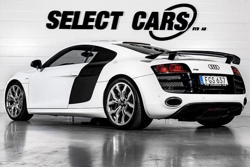 Begagnad Audi R8 Coupé Exclusive 525 HK (386 kW) 2010 Vit Sportkupé