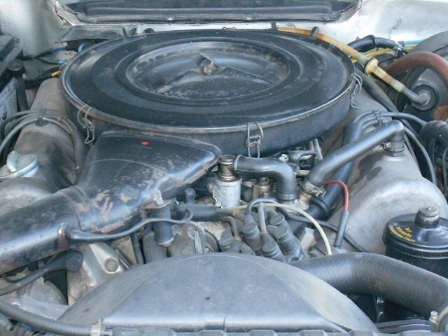 Begagnad Mercedes SLC450 225 HK (165 kW) 1973