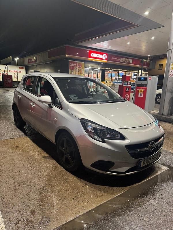 Begagnad Opel Corsa 90 HK (66 kW) 2018 Halvkombi