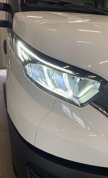 Begagnad Iveco Daily 157 HK (115 kW) 2021 Vit